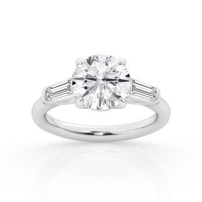 3 stone Ring with 3.00 ct Center Rounds with Tapper